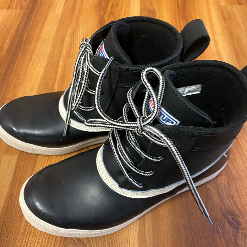 Xtratuf Boots, Women's Ankle 6" Legacy Lace Waterproof Boots Black Size 10 US